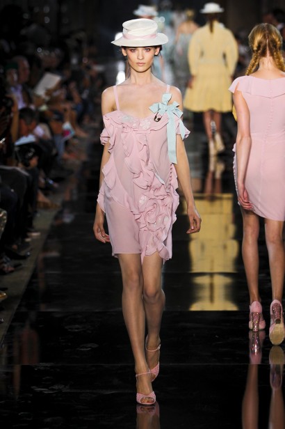 desfile-john-galliano-paris-verao2012rtw-119