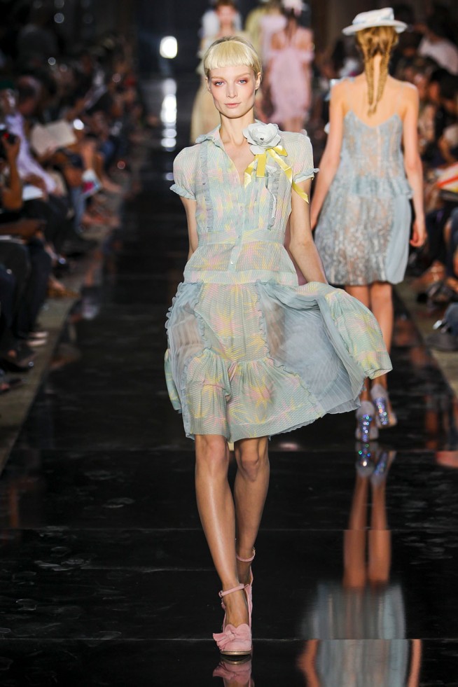 desfile-john-galliano-paris-verao2012rtw-121