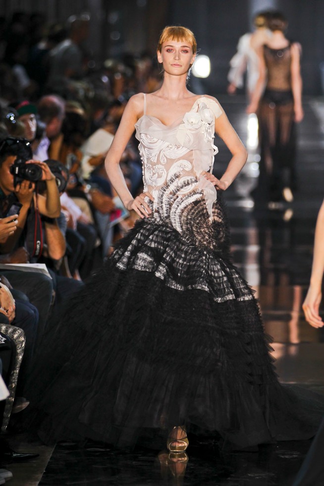desfile-john-galliano-paris-verao2012rtw-133