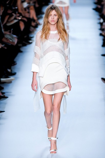 desfile-givenchy-paris-verao2012rtw-104