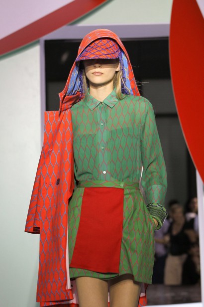 desfile-kenzo-paris-verao2012rtw-099