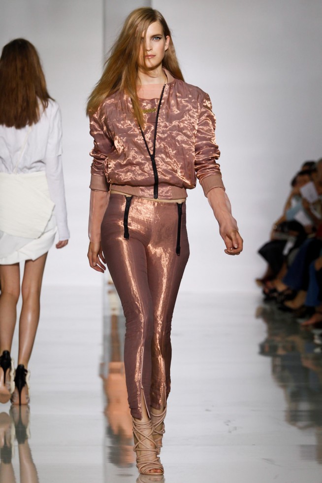 desfile-kwest-paris-verao2012rtw-112