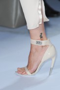 detalhes-givenchy-paris-verao2012rtw-116
