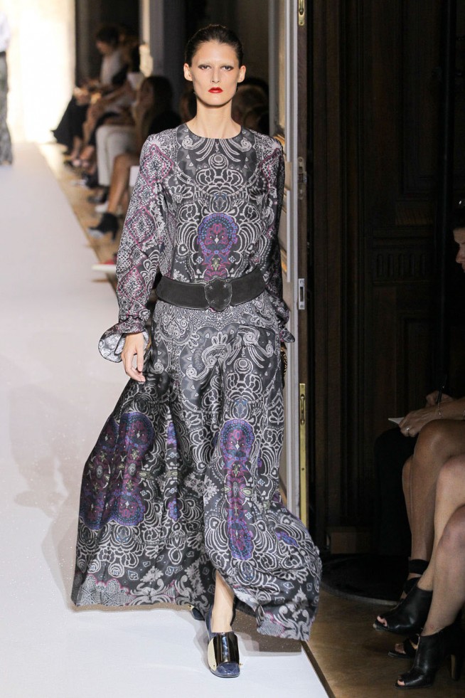 desfile-ysl-paris-verao2012rtw-120