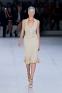 desfile-alexandermcqueen-paris-verao2012rtw-103