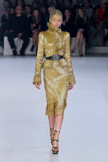 desfile-alexandermcqueen-paris-verao2012rtw-106