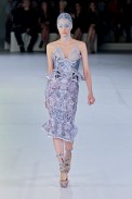 desfile-alexandermcqueen-paris-verao2012rtw-111