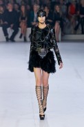 desfile-alexandermcqueen-paris-verao2012rtw-120