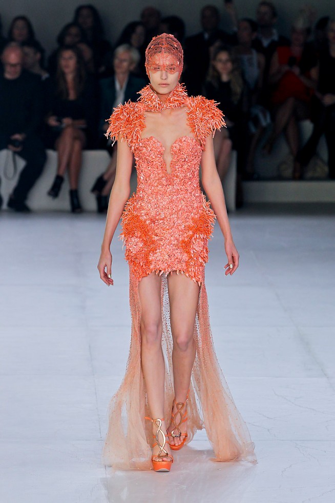 desfile-alexandermcqueen-paris-verao2012rtw-127