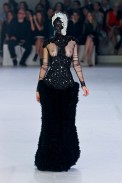 desfile-alexandermcqueen-paris-verao2012rtw-128
