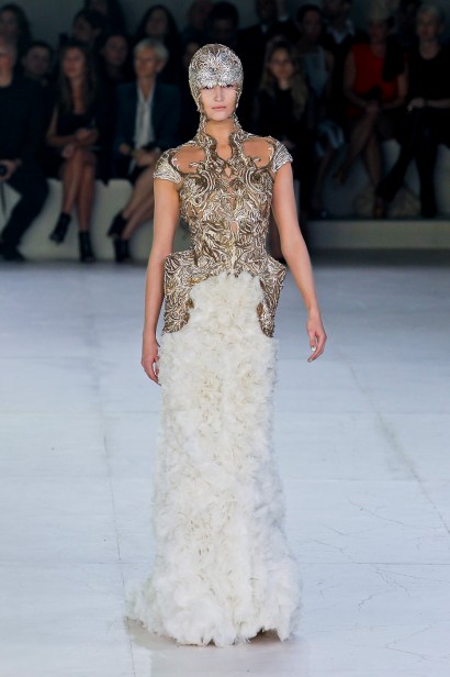 desfile-alexandermcqueen-paris-verao2012rtw-131