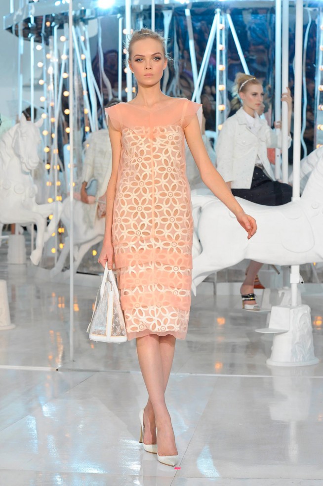 desfile-louis-vuitton-paris-verao2012-104