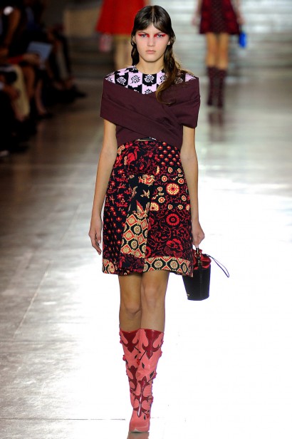 desfle-miumiu-paris-verao2012-118