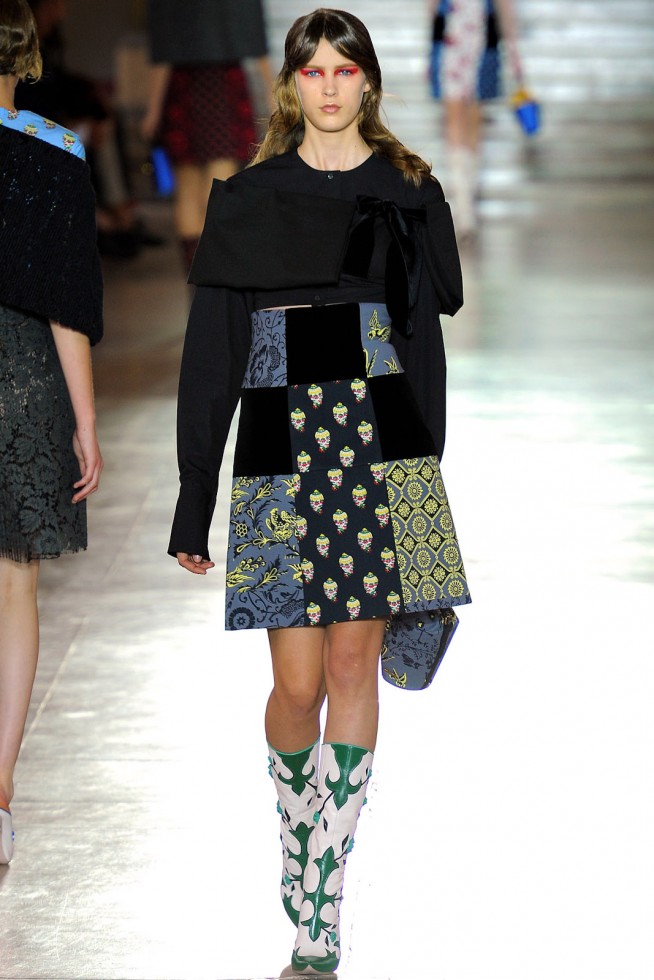 desfle-miumiu-paris-verao2012-121