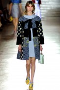 desfle-miumiu-paris-verao2012-136