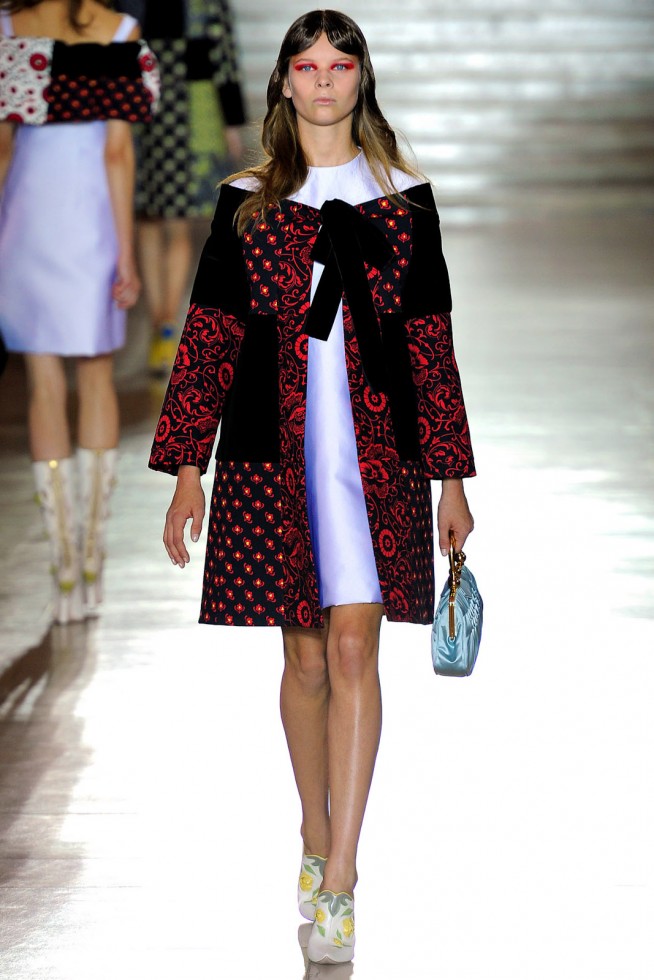 desfle-miumiu-paris-verao2012-138