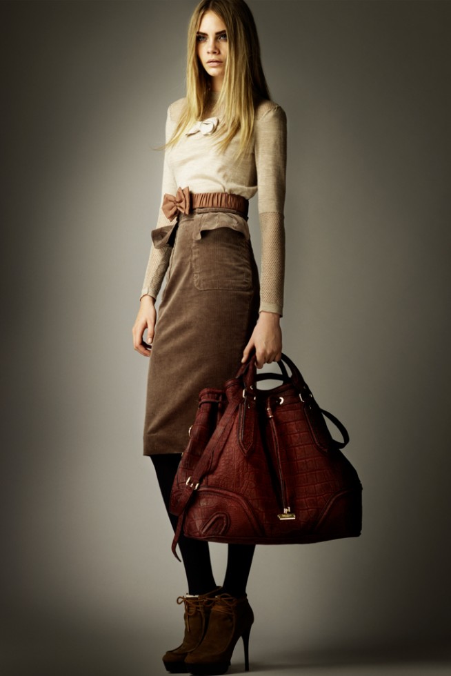 desfile-burberry-outono2012 (21)