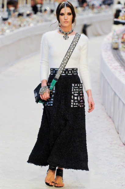 desfile-chanel-outuno-2012 (12)
