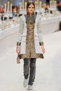 desfile-chanel-outuno-2012 (52)