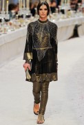 desfile-chanel-outuno-2012 (55)