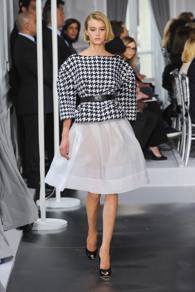 desfile-dior-paris-hc-verao2012-105
