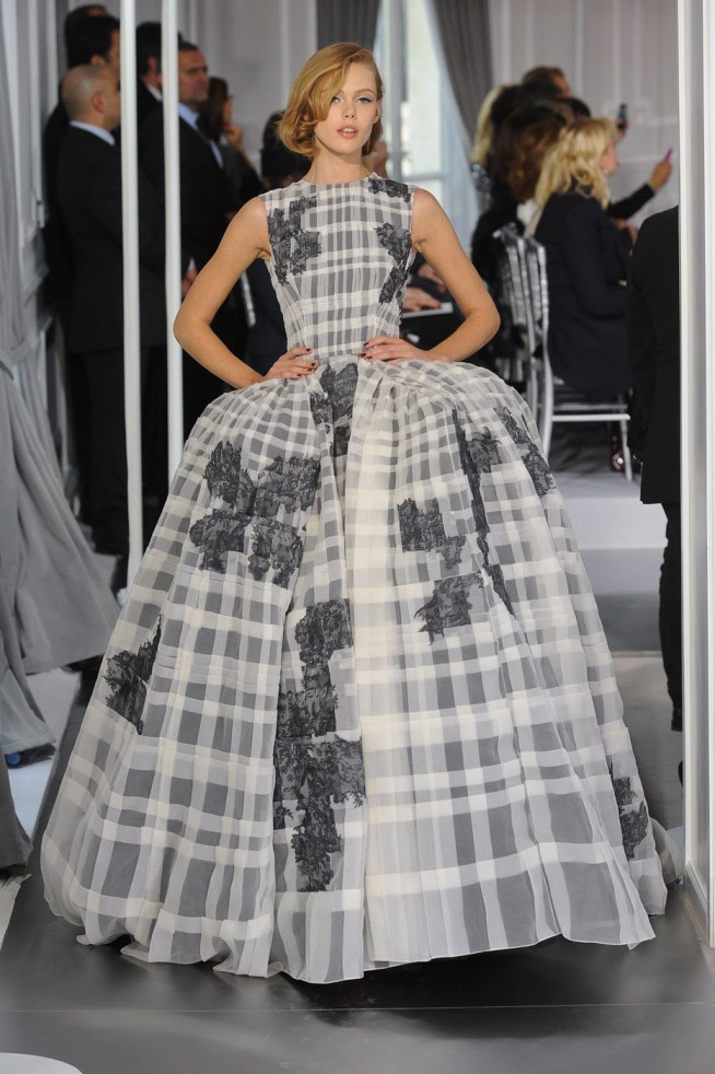 desfile-dior-paris-hc-verao2012-138