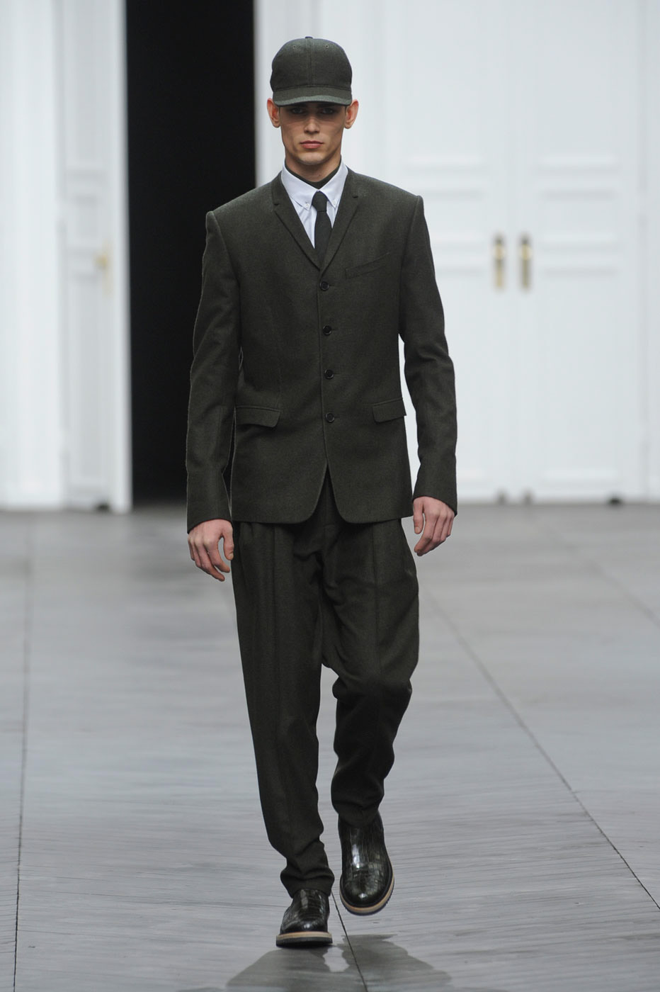 desfile-dior-paris-men-inverno2012-100