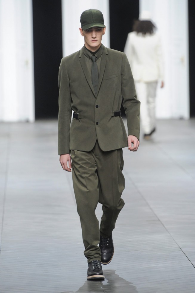 desfile-dior-paris-men-inverno2012-120