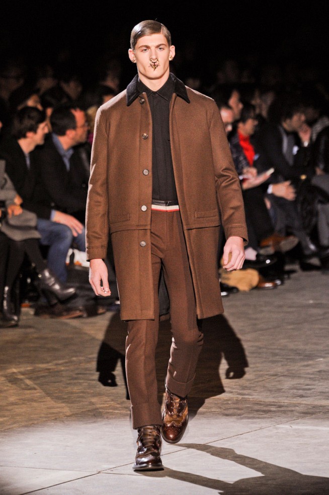 desfile-givenchy-paris-men-inverno2012-129