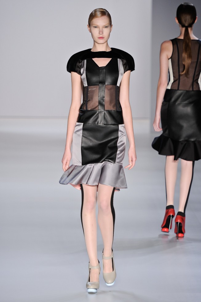 desfile-gloria-coelho-spfw-inverno2012-111