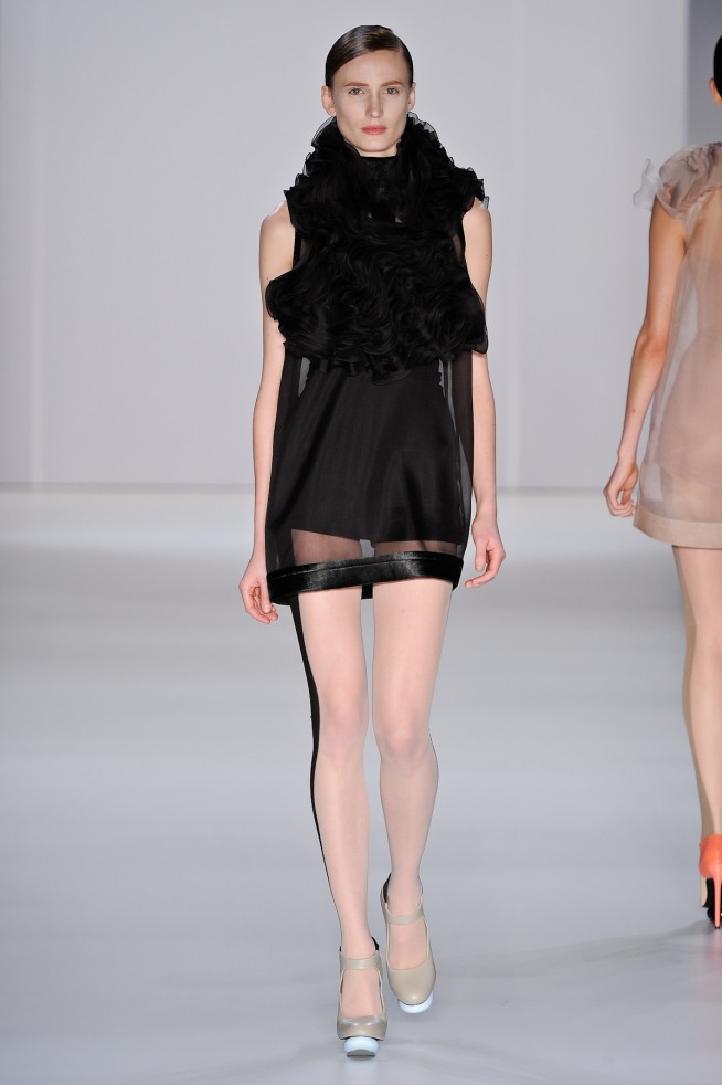 desfile-gloria-coelho-spfw-inverno2012-121