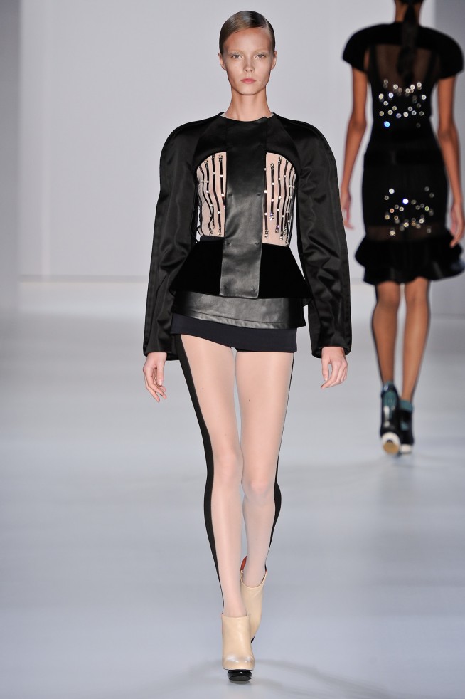 desfile-gloria-coelho-spfw-inverno2012-130