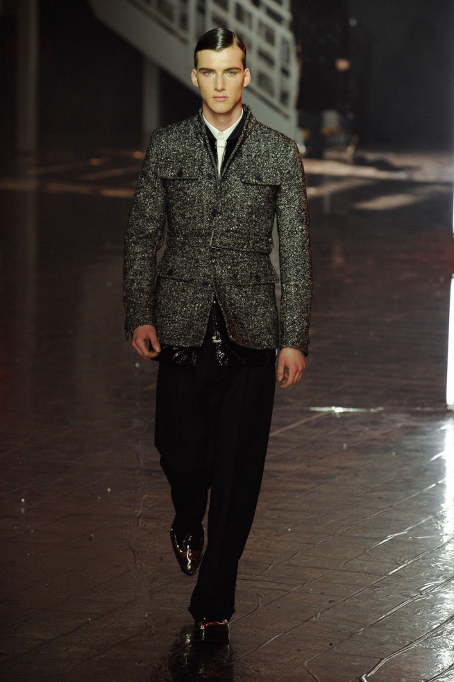 desfile-john-galliano-paris-men-inverno2012-102