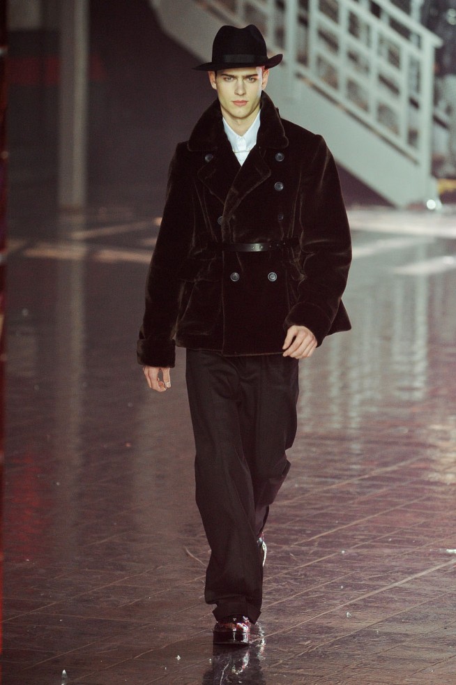 desfile-john-galliano-paris-men-inverno2012-106