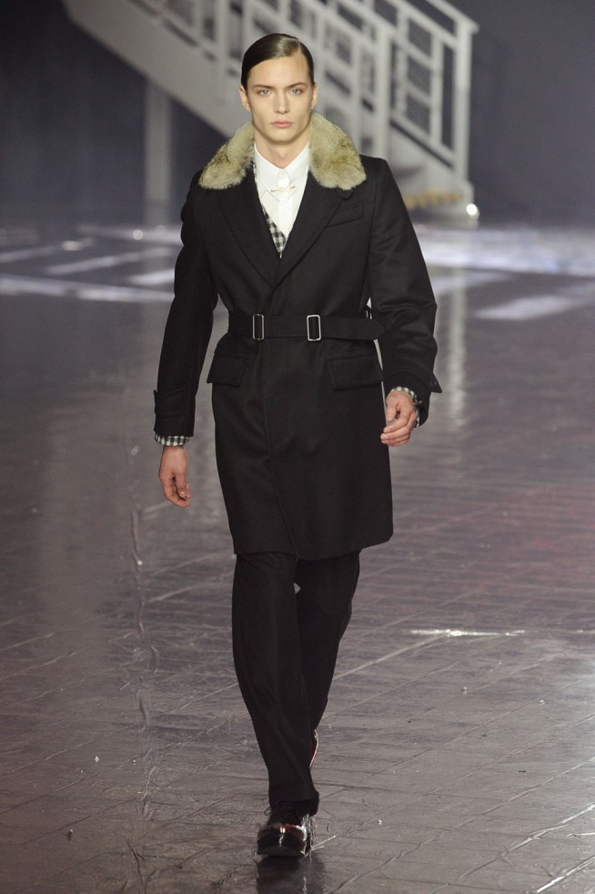 desfile-john-galliano-paris-men-inverno2012-108