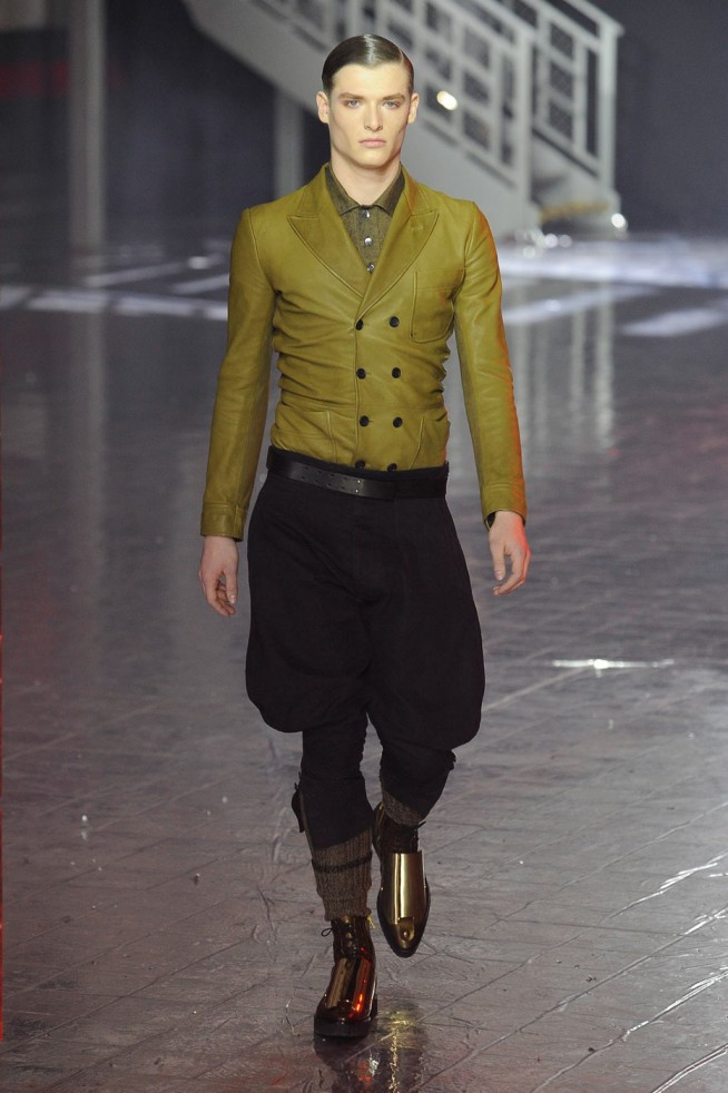 desfile-john-galliano-paris-men-inverno2012-123