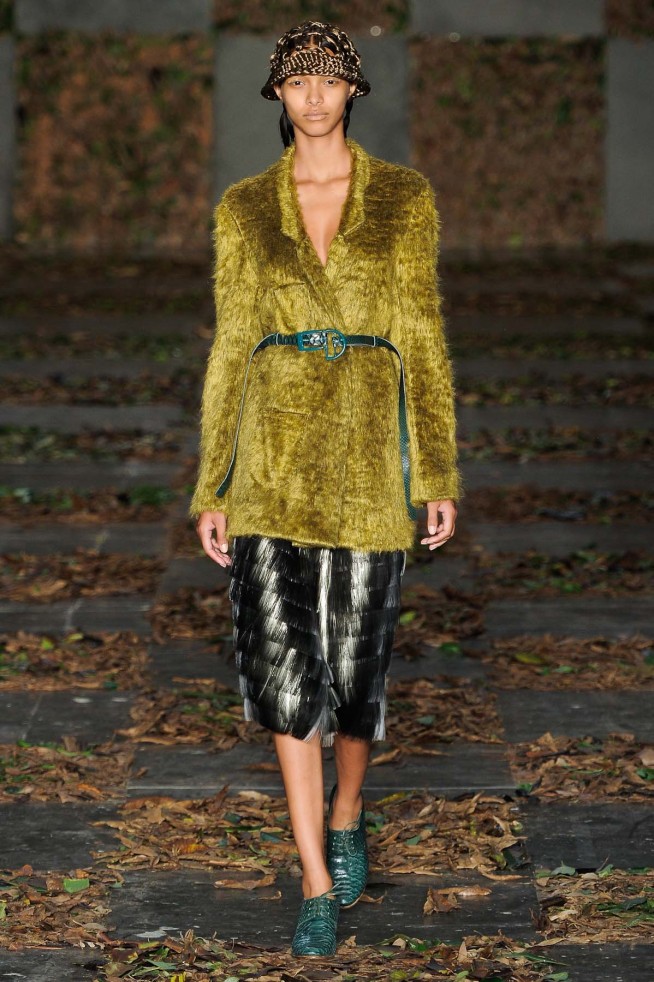 desfile-maria-bonita-spfw-inverno2012-132