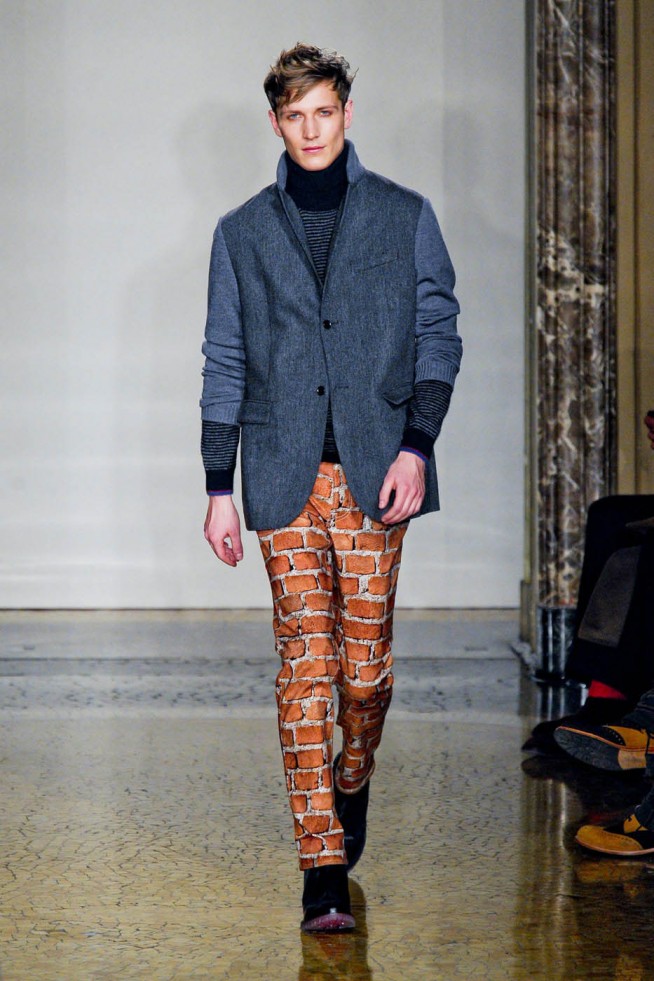 desfile-moschino-men-milao-inverno2012-103