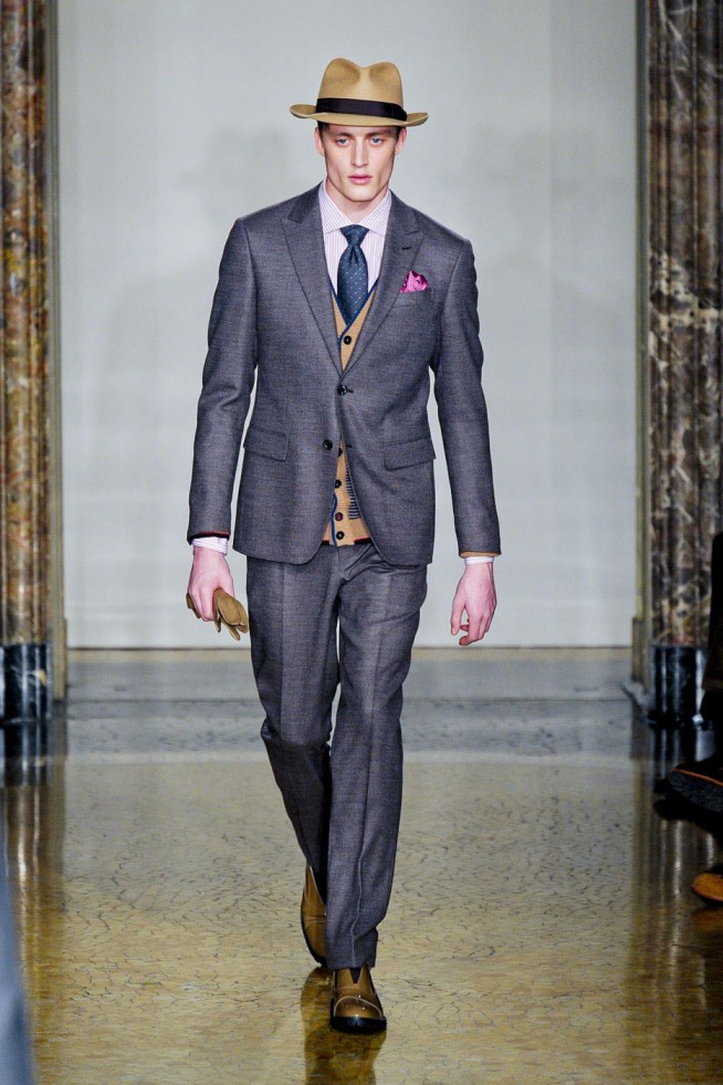 desfile-moschino-men-milao-inverno2012-115