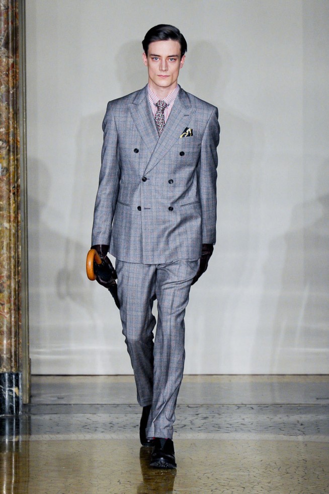 desfile-moschino-men-milao-inverno2012-117