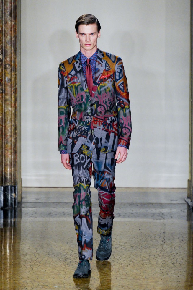 desfile-moschino-men-milao-inverno2012-125