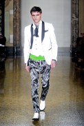 desfile-moschino-men-milao-inverno2012-137