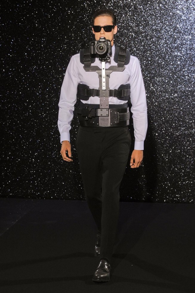 desfile-mugler-parismen-inverno2012-101
