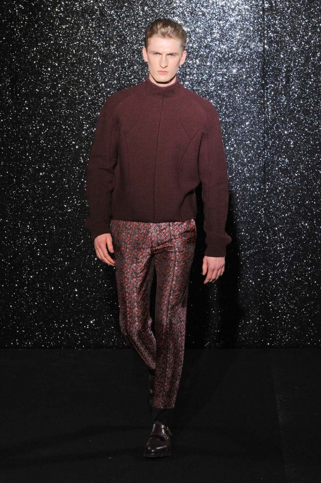 desfile-mugler-parismen-inverno2012-111