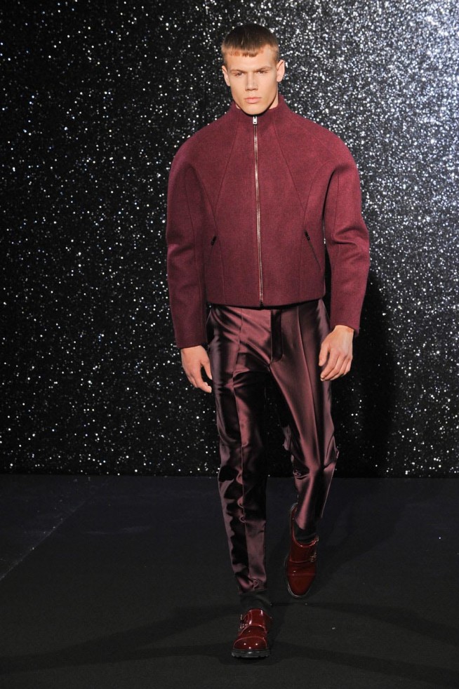 desfile-mugler-parismen-inverno2012-112