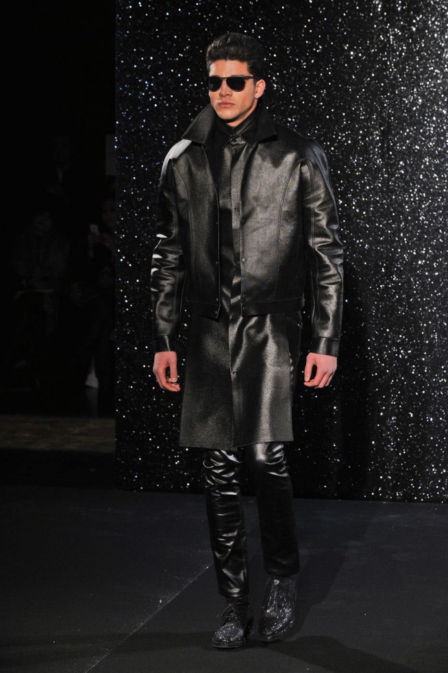 desfile-mugler-parismen-inverno2012-126