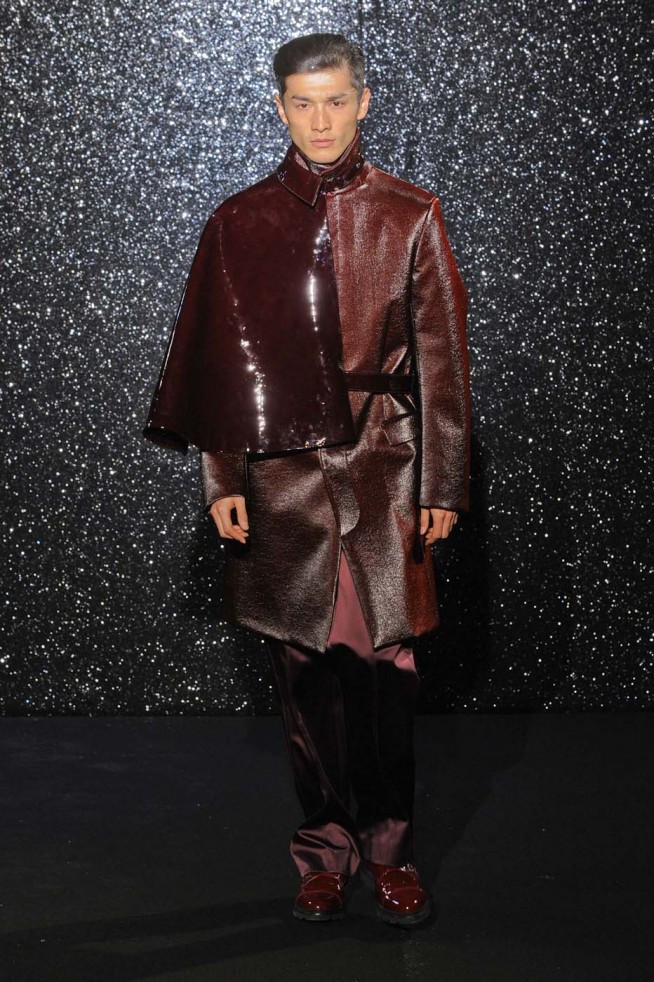 desfile-mugler-parismen-inverno2012-132
