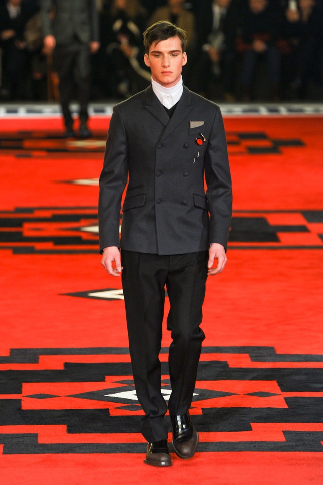desfile-prada-milao-men-inverno2012-104
