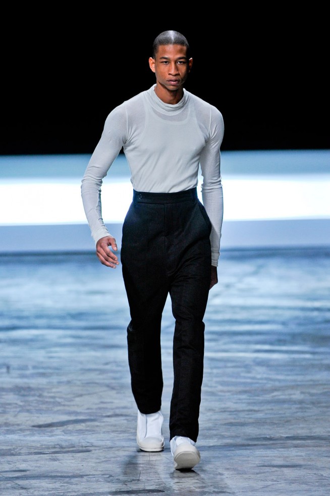 desfile-rick-owens-paris-men-inverno2012-101