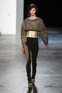 desfile-acne-londres-inv2012-155